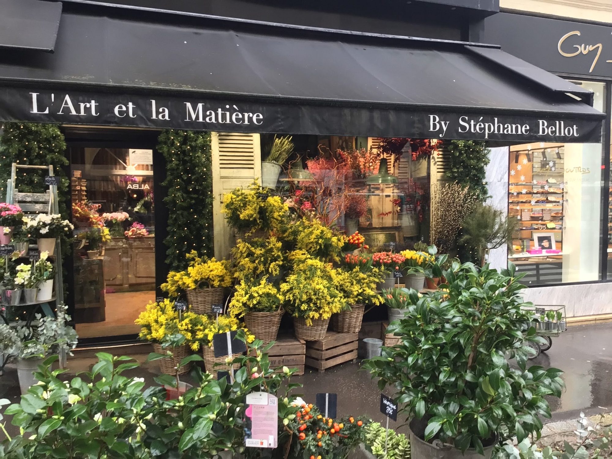 La boutique L’Art et la Matière by Stéphane Bellot, 13 avenue Mozart